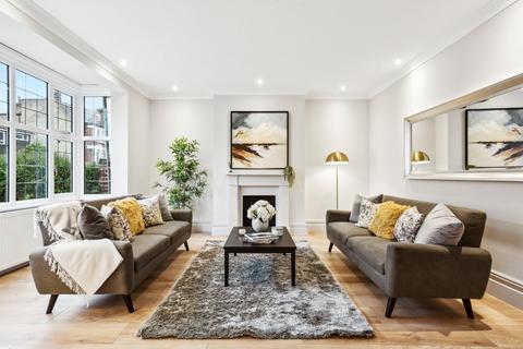 4 bedroom end of terrace house for sale - Mayford Road, London, SW12