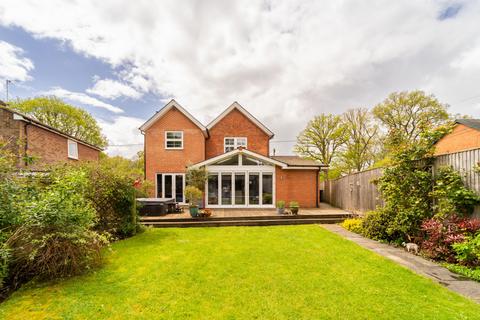 Woodcote - 4 bedroom detached house for sale
