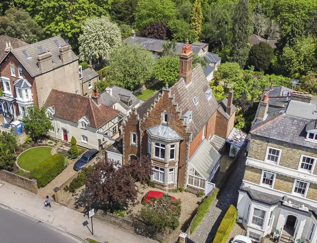 London Road, Harrow on the Hill 6 bed detached house - £1,685,000