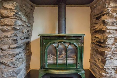 2 Ferry View, Bowness On Windermere, Windermere, LA23 3JB