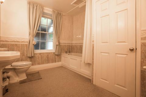 2 Ferry View, Bowness On Windermere, Windermere, LA23 3JB
