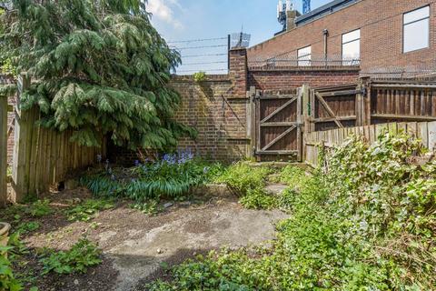 3 Stanmore Terrace, Beckenham, BR3 3LG