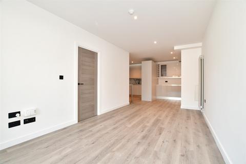 1 bedroom ground floor flat for sale - Sussex House, North Street, Horsham, West Sussex