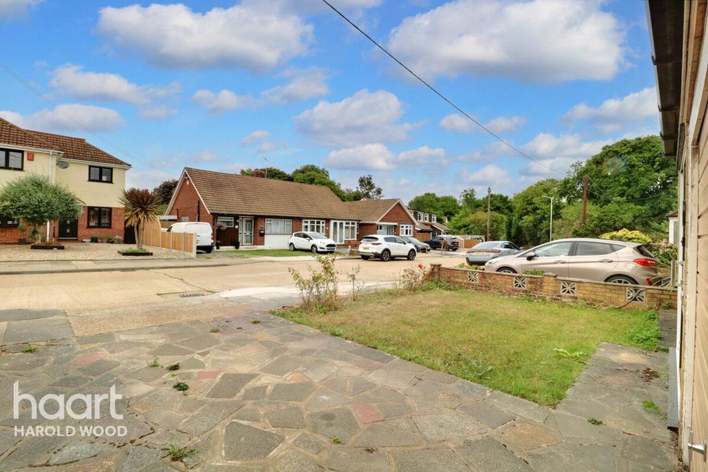 Prospect Road, Hornchurch 3 bed end of terrace house for sale £475,000