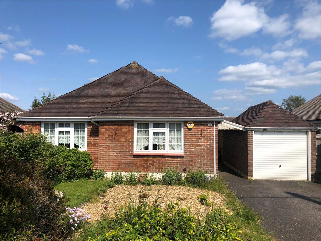 Eldon Avenue, Barton On Sea, Hampshire, BH25 2 bed bungalow for sale