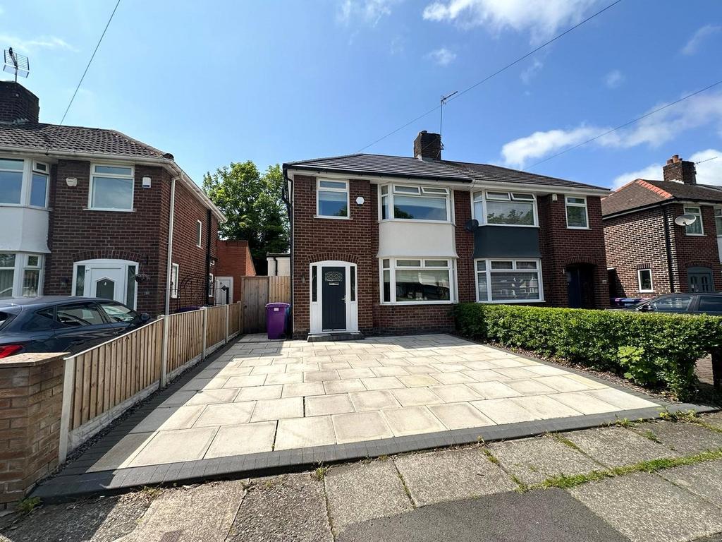 Bowland Avenue, Childwall, Liverpool, Merseyside, L16 3 bed semi