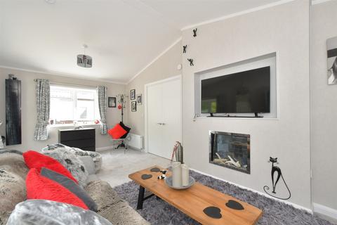 2 bedroom park home for sale, Havenwood, Arundel, West Sussex