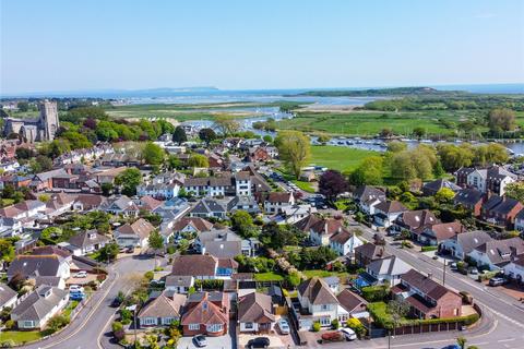 3 bedroom detached house for sale, Wickfield Avenue, Christchurch, Dorset, BH23