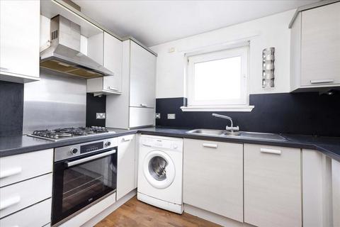 2 bedroom flat for sale - 1 Flat 2 Hawkhill Close, Edinburgh, EH7