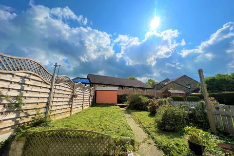 3 bedroom terraced house to rent, Haigh Lane, Hoylandswaine, Sheffield, S36 7JJ