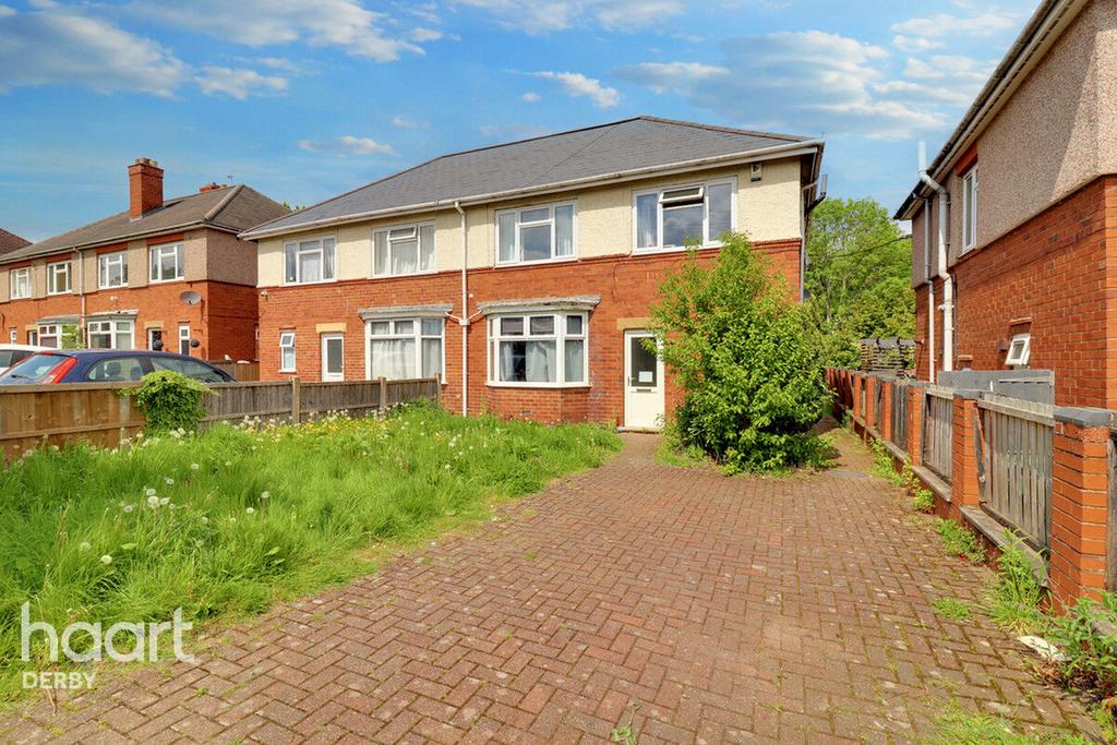 Wheatley Avenue, Alfreton 5 bed semidetached house for sale £150,000