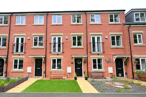 3 bedroom terraced house for sale - Peverell Walk, Darlington, DL1