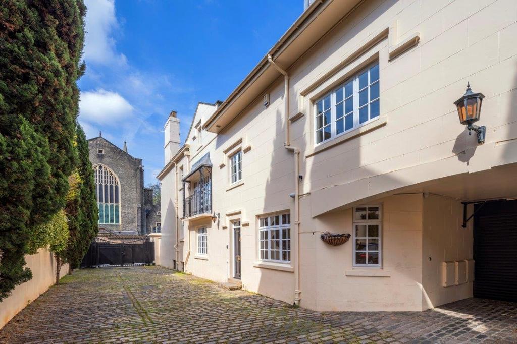 Park Village Mews, Regent's Park, London, NW1 4 bed mews for sale £