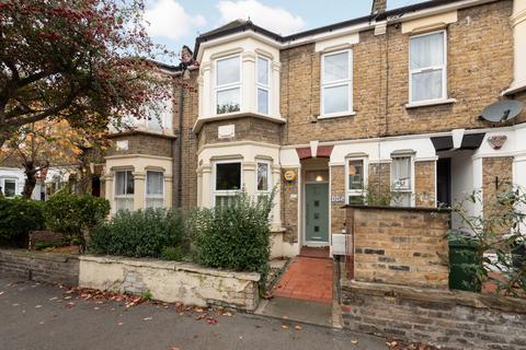 115 Twickenham Road, London, E11 4BN