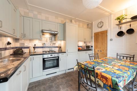 115 Twickenham Road, London, E11 4BN