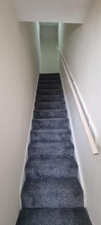 Studio to rent - Flat D - Hollins Road, Oldham