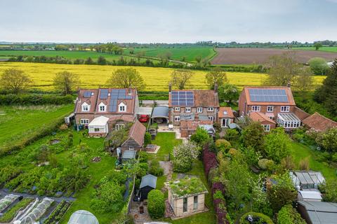 2 bedroom semi-detached house for sale, Thursford