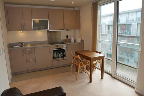 Studio to rent - Spectrum, Blackfriars Road, Manchester