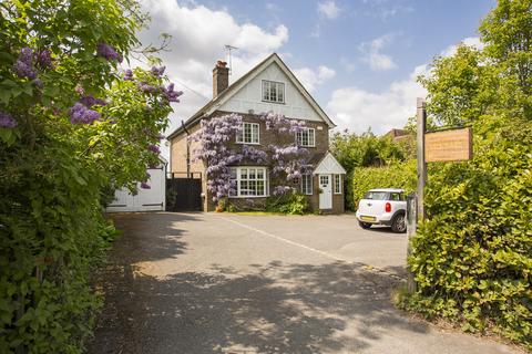 Cresthaven Argos Hill, Rotherfield, Crowborough, TN6 3QH