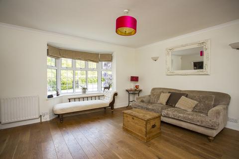 Cresthaven Argos Hill, Rotherfield, Crowborough, TN6 3QH