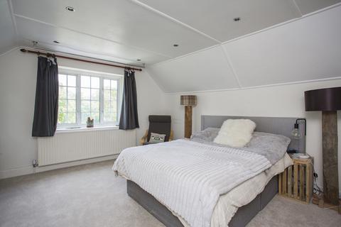 Cresthaven Argos Hill, Rotherfield, Crowborough, TN6 3QH