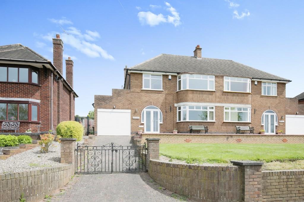 Coventry Road, Kingsbury 3 bed semidetached house £1,450 pcm (£335 pw)
