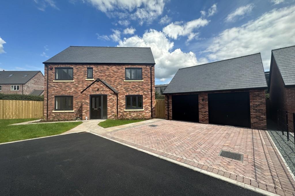 Longslow, Market Drayton 4 bed detached house for sale £500,000