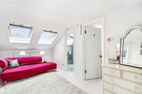 undefined, Fullerton Road, London