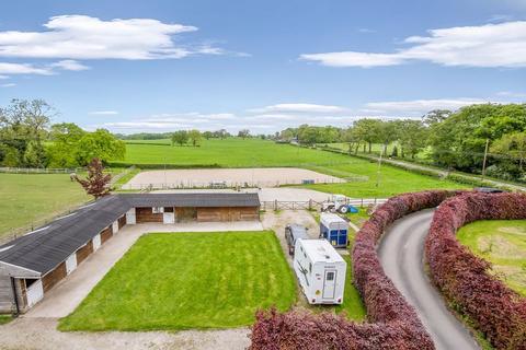 6 bedroom equestrian property for sale - Buxton Road, Congleton