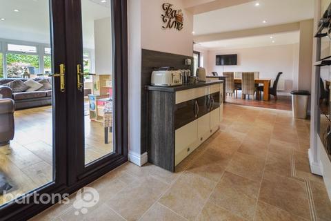 3 Howson Close, Ravenfield, Rotherham, S65 4LB