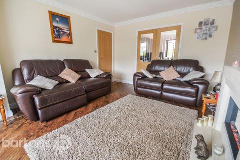 3 Howson Close, Ravenfield, Rotherham, S65 4LB