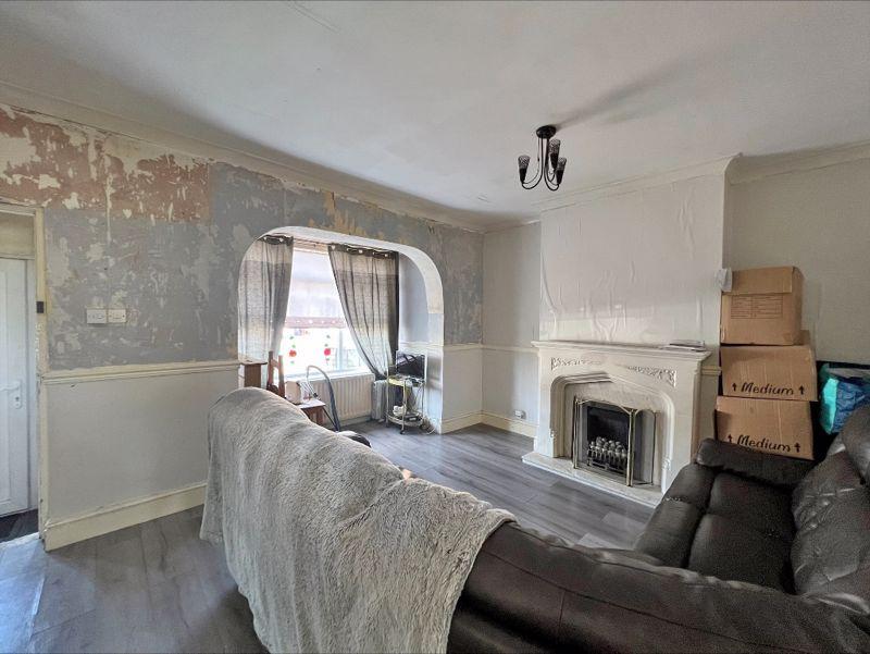 Ringwood Road, Wolverhampton 3 bed semidetached house for sale £210,000