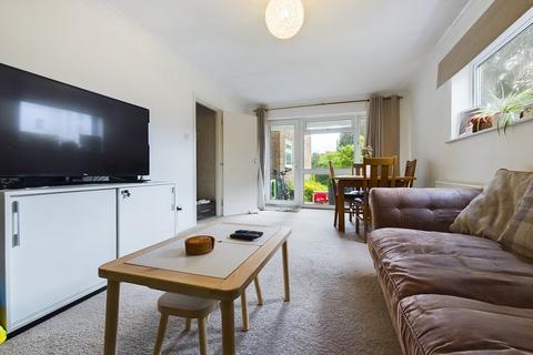 2 bedroom ground floor flat for sale - Lansdowne Road, Worthing BN11