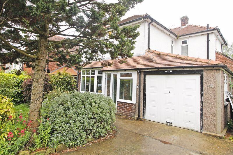 Oak Grove, Poynton 4 bed detached house for sale £650,000