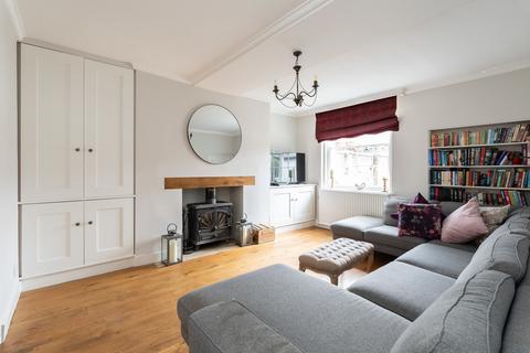 Skeynes House Guildford Road, Westcott, Dorking, RH4 3QE
