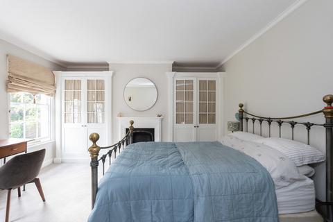 Skeynes House Guildford Road, Westcott, Dorking, RH4 3QE