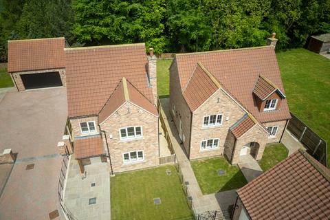 4 bedroom detached house for sale, Plot 11, Hunters Chase, Kilpin, Nr Howden, DN14 7ZB