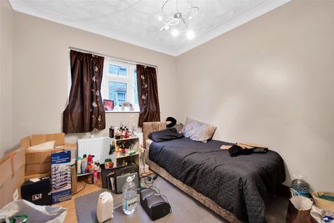 2 bedroom maisonette for sale, Upton Road, South Bexleyheath, Kent, DA6