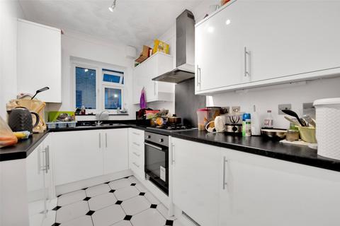 52a Upton Road, Bexleyheath, DA6 8LR