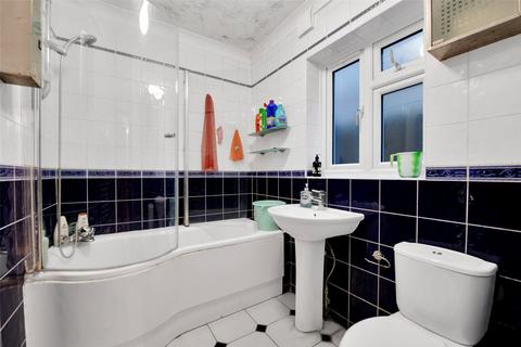 52a Upton Road, Bexleyheath, DA6 8LR
