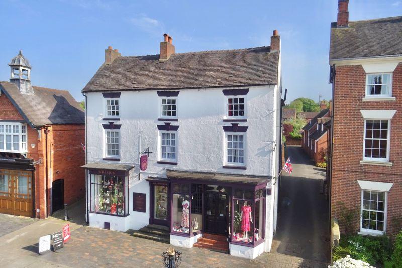 High Street, Eccleshall 2 bed apartment for sale £140,000