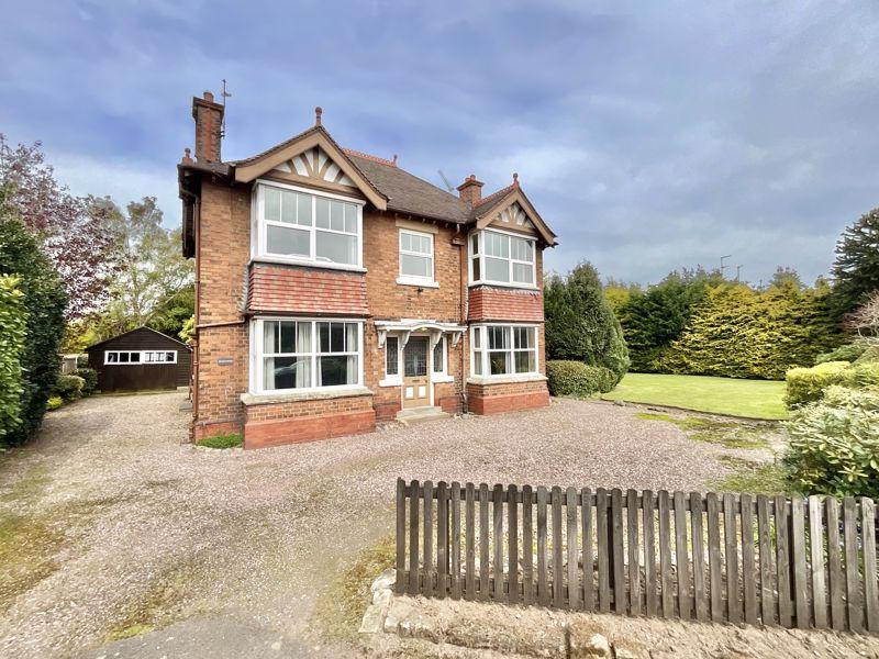 Maer Lane, Market Drayton 4 bed detached house for sale £550,000