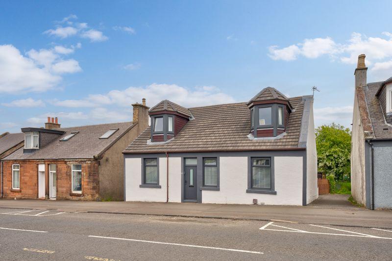 43 Mauchline Road, Hurlford KA1 5AB 4 bed detached house £220,000