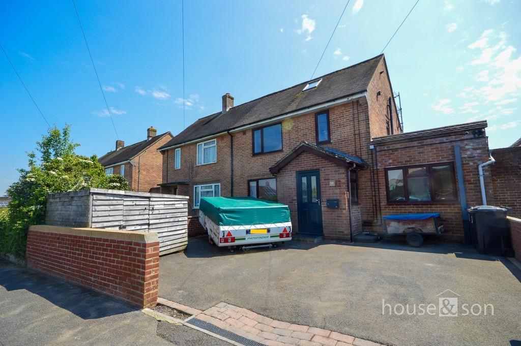 Youngs Road, Bournemouth 4 bed semidetached house for sale £360,000