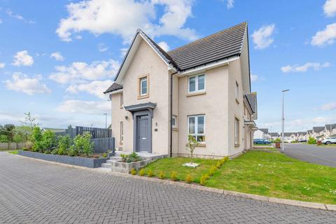 7 Appleton Drive, Livingston, EH54 6FP