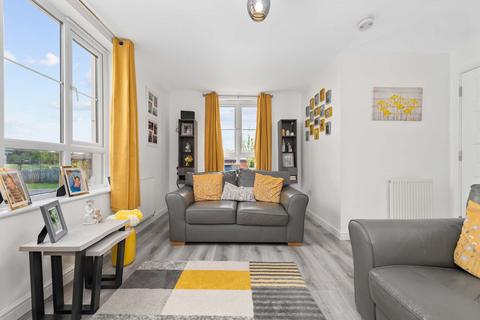 7 Appleton Drive, Livingston, EH54 6FP