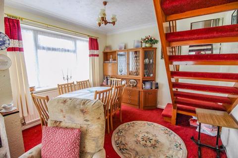 2 Caroline Crescent, Brown Edge, Stoke-on-trent, ST6 8SL