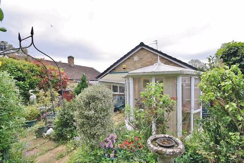 38 Beech Road, Witney, OX28 6LW