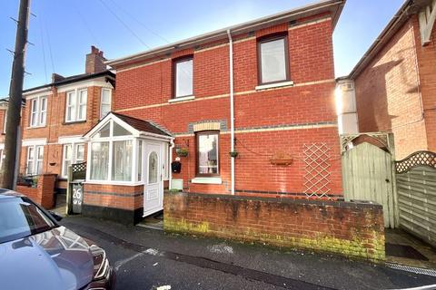4 bedroom detached house for sale, Wheaton Road, Pokesdown