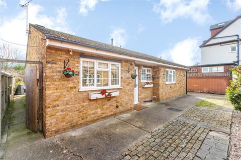 201d Corbets Tey Road, Upminster, RM14 2YW